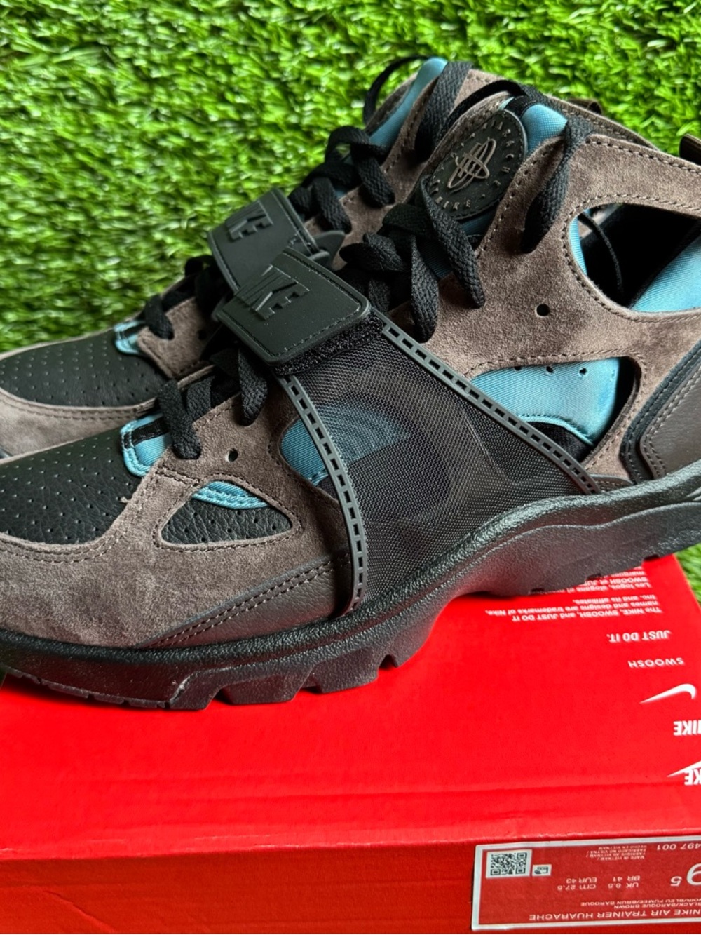 Nike Air Trainer Huarache Mens Size 9.5 Baroque Velvet Brown New IB0497-001